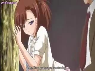 Pusaudze anime strumpet izpaužas ieskrūvē