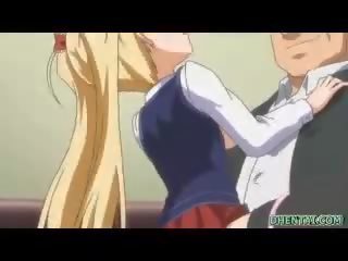 Prsnaté hentai adolescent assfucked v the trieda