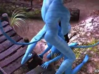 Avatar divinity anal baisée par énorme bleu phallus