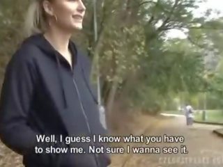 Warga czech amatur jogging cutie mendapat beberapa fuck untuk wang