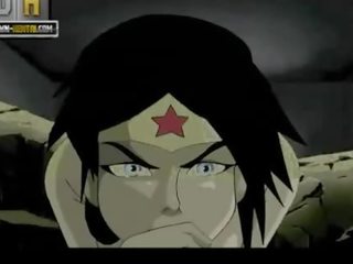 Justice league x evaluat video superman pentru mirare femeie